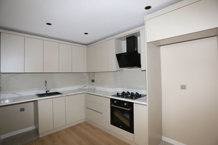 Image No.9-4 Bed Apartment for sale