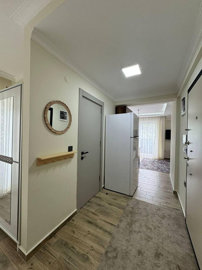 Interior 6