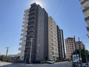 Exterior 3