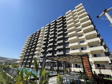 Exterior 4