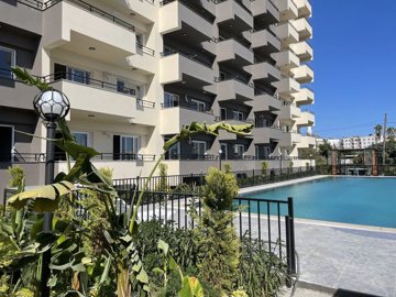 Exterior 5