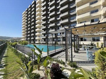 Exterior 7