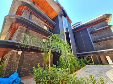 Exterior 11