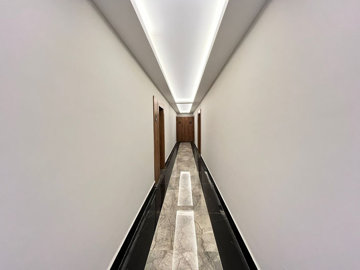 Exterior 4