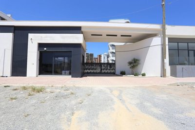 Exterior 3