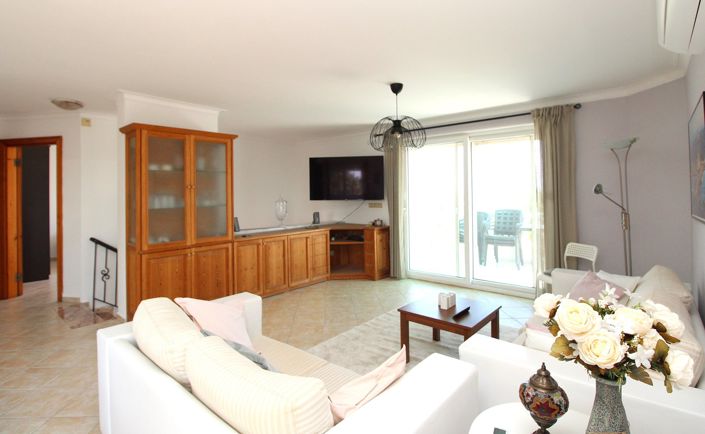 Image No.19-4 Bed House/Villa for sale