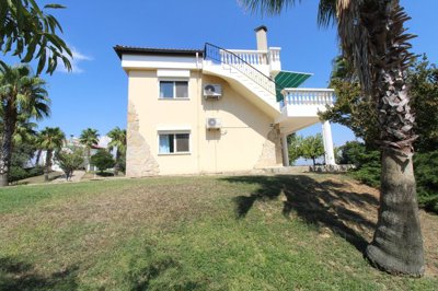 Exterior 9