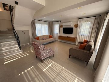 Interior 2