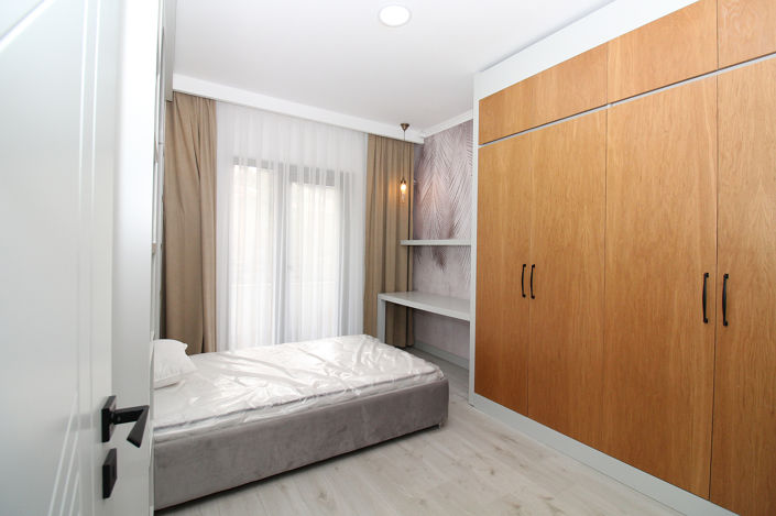 Image No.20-5 Bed Apartment for sale