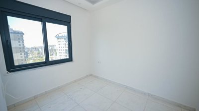 Interior 5