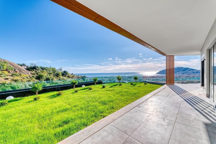 Image No.5-6 Bed House/Villa for sale