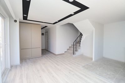Interior 2