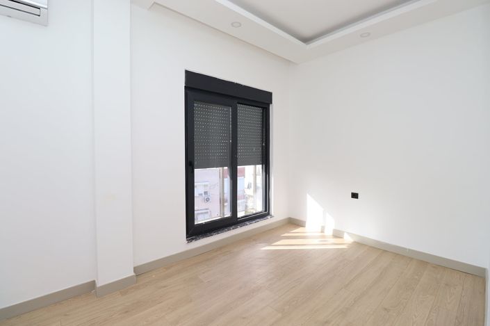 Image No.23-3 Bed Apartment for sale