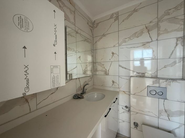 Image No.23-1 Bed Apartment for sale