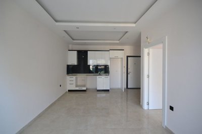 Interior 2