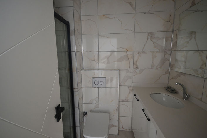 Image No.25-1 Bed Apartment for sale