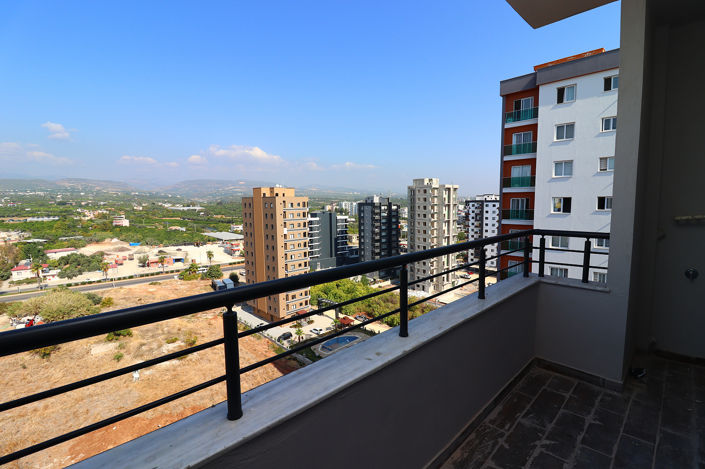 Image No.10-3 Bed Apartment for sale