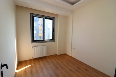 Interior 6