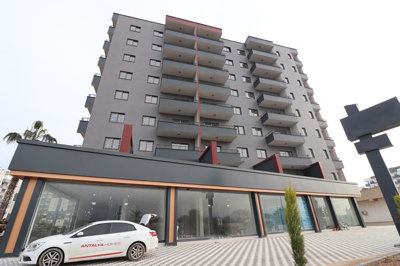 Exterior 3