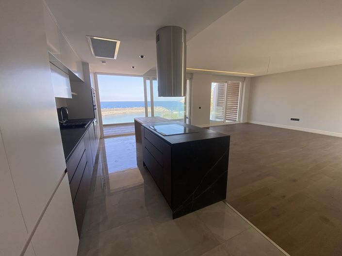 Image No.23-3 Bed Apartment for sale