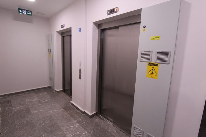 Image No.18-4 Bed Apartment for sale