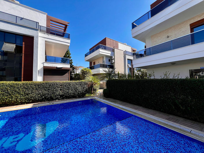 Image No.3-Maison / Villa de 3 chambres à vendre à Konakli