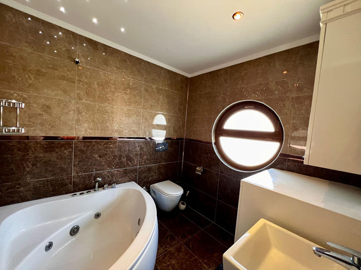 Image No.38-Maison / Villa de 3 chambres à vendre à Konakli