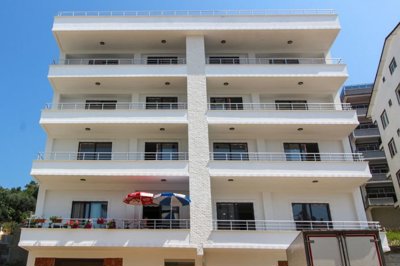 Exterior 1