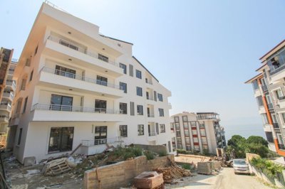 Exterior 4