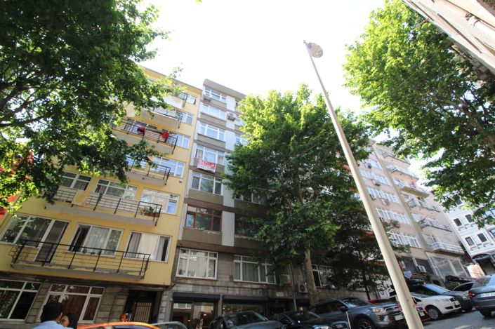 Image No.2-Appartement de 3 chambres à vendre à Fatih