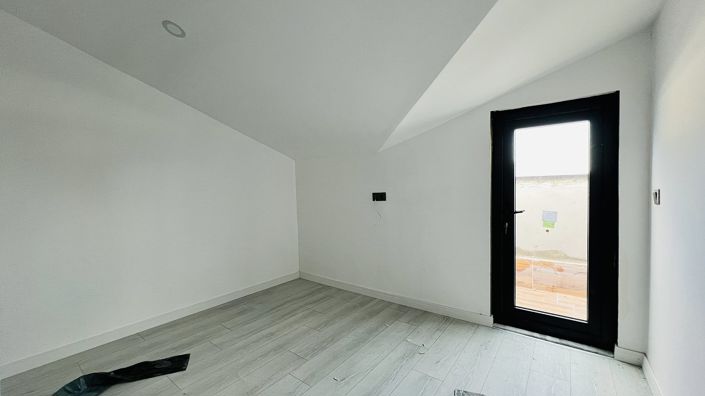 Image No.9-Appartement de 2 chambres à vendre à Kuzdere