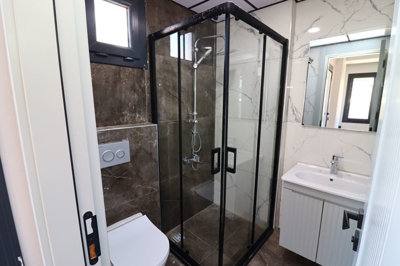 Interior 11