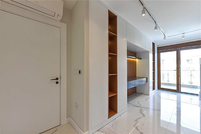 Image No.22-4 Bed Apartment for sale