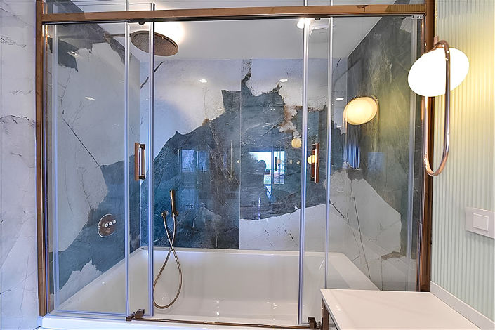 Image No.24-4 Bed Apartment for sale