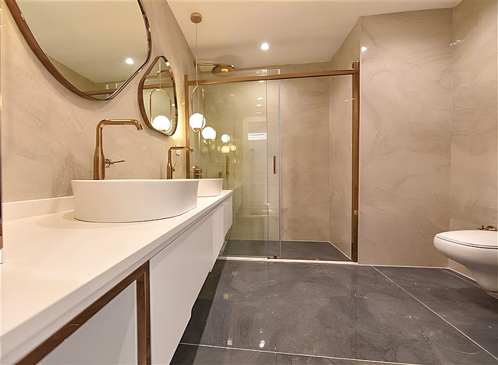 Image No.25-4 Bed Apartment for sale