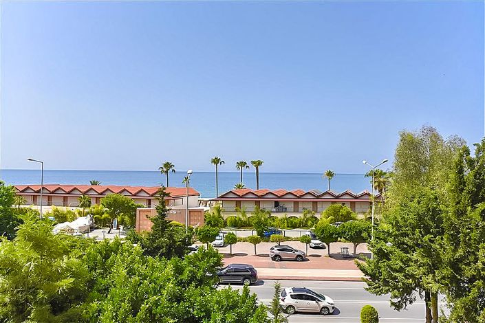 Image No.29-4 Bed Apartment for sale