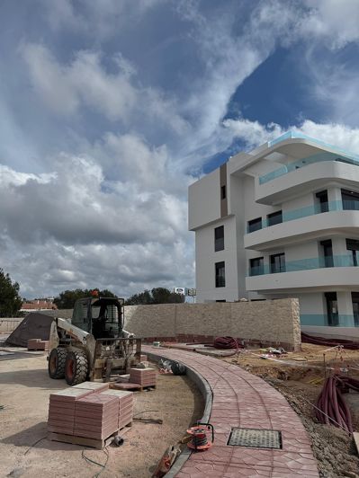 Image No.33-4 Bed Apartment for sale