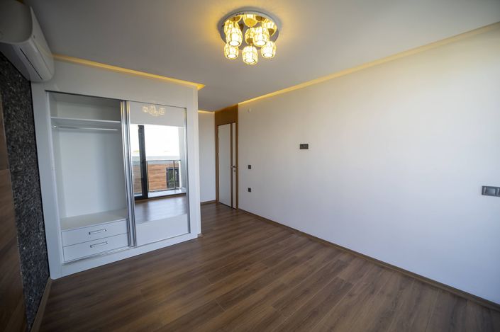 Image No.26-4 Bed House/Villa for sale