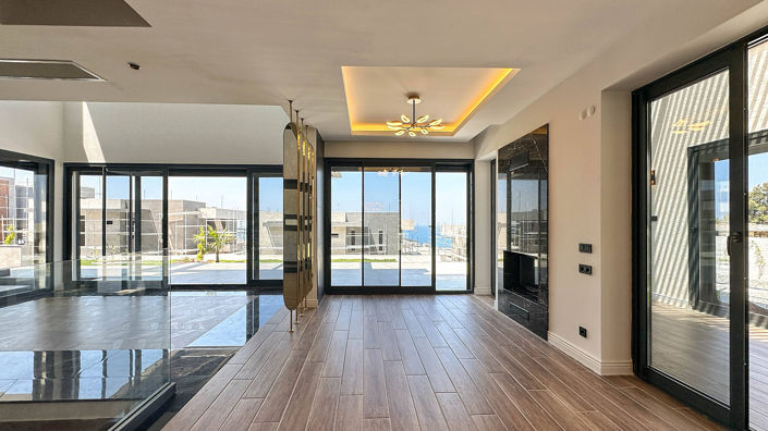 Image No.25-5 Bed House/Villa for sale