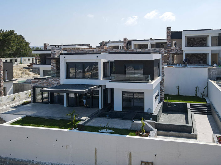 Image No.8-5 Bed House/Villa for sale
