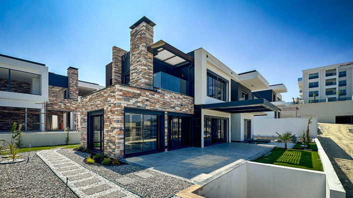 Image No.9-5 Bed House/Villa for sale