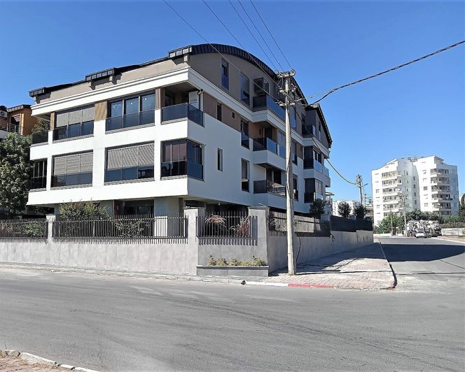 Image No.1-Appartement de 2 chambres à vendre à Güzeloba