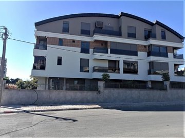 Exterior 4