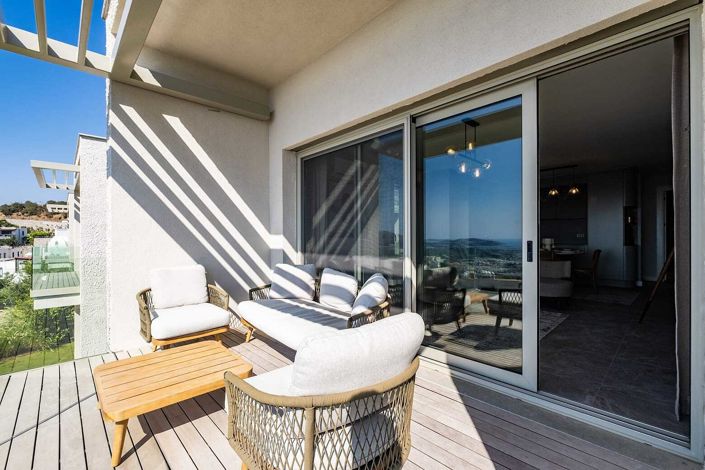 Image No.19-2 Bed Apartment for sale