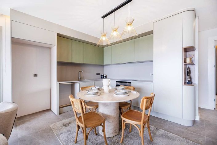 Image No.23-2 Bed Apartment for sale