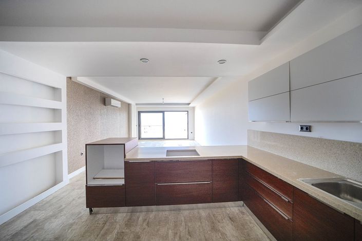 Image No.29-3 Bed Apartment for sale