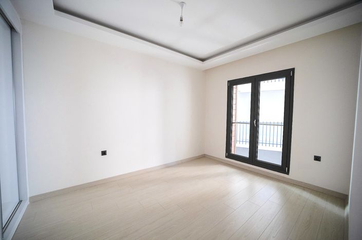 Image No.32-3 Bed Apartment for sale
