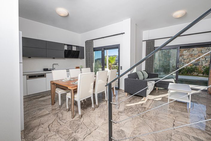 Image No.14-4 Bed House/Villa for sale