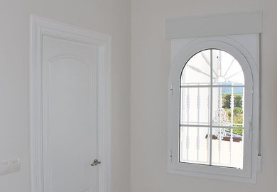 Interior 5