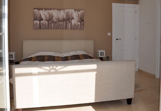 Image No.11-4 Bed House/Villa for sale